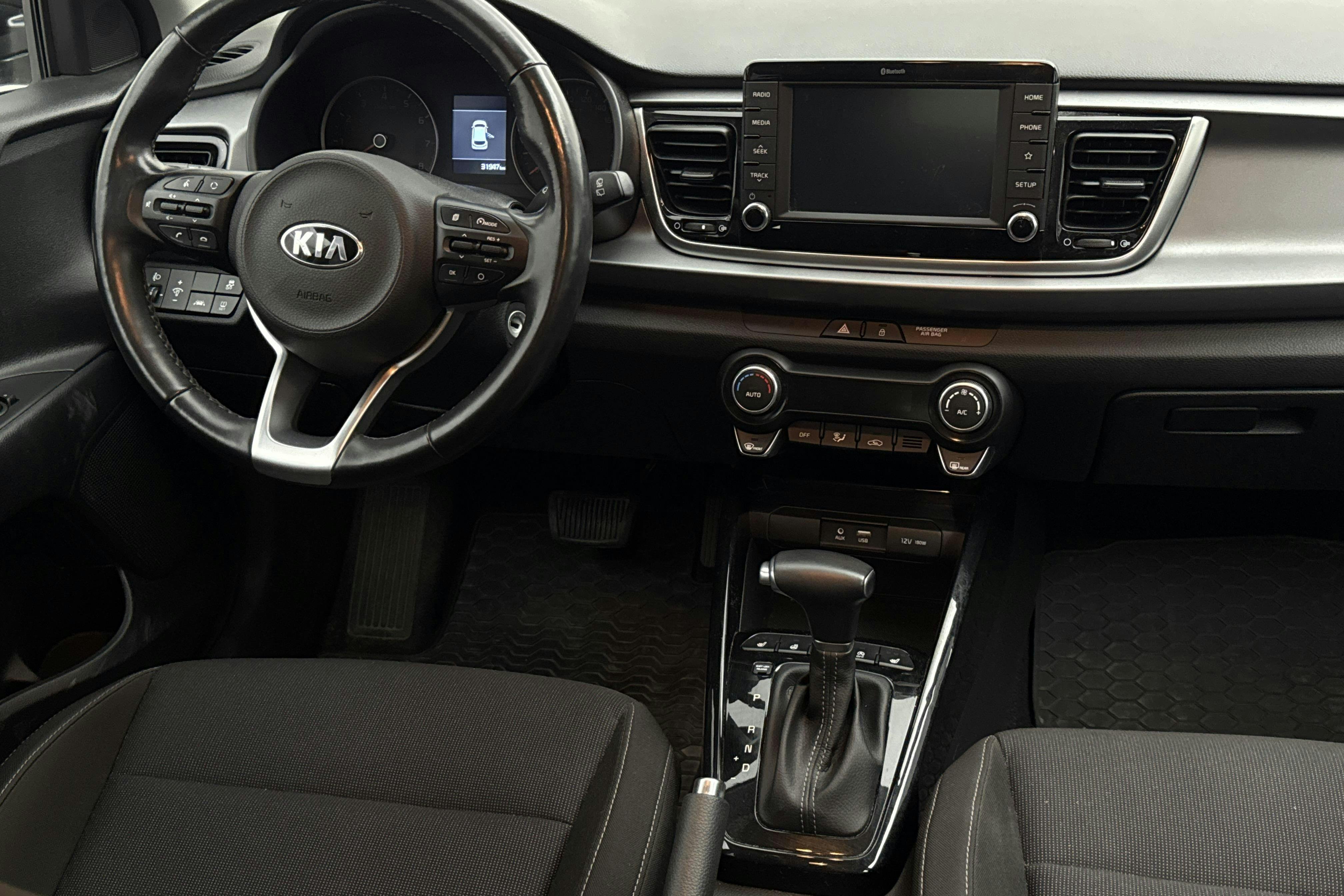 Vehicle Image 14