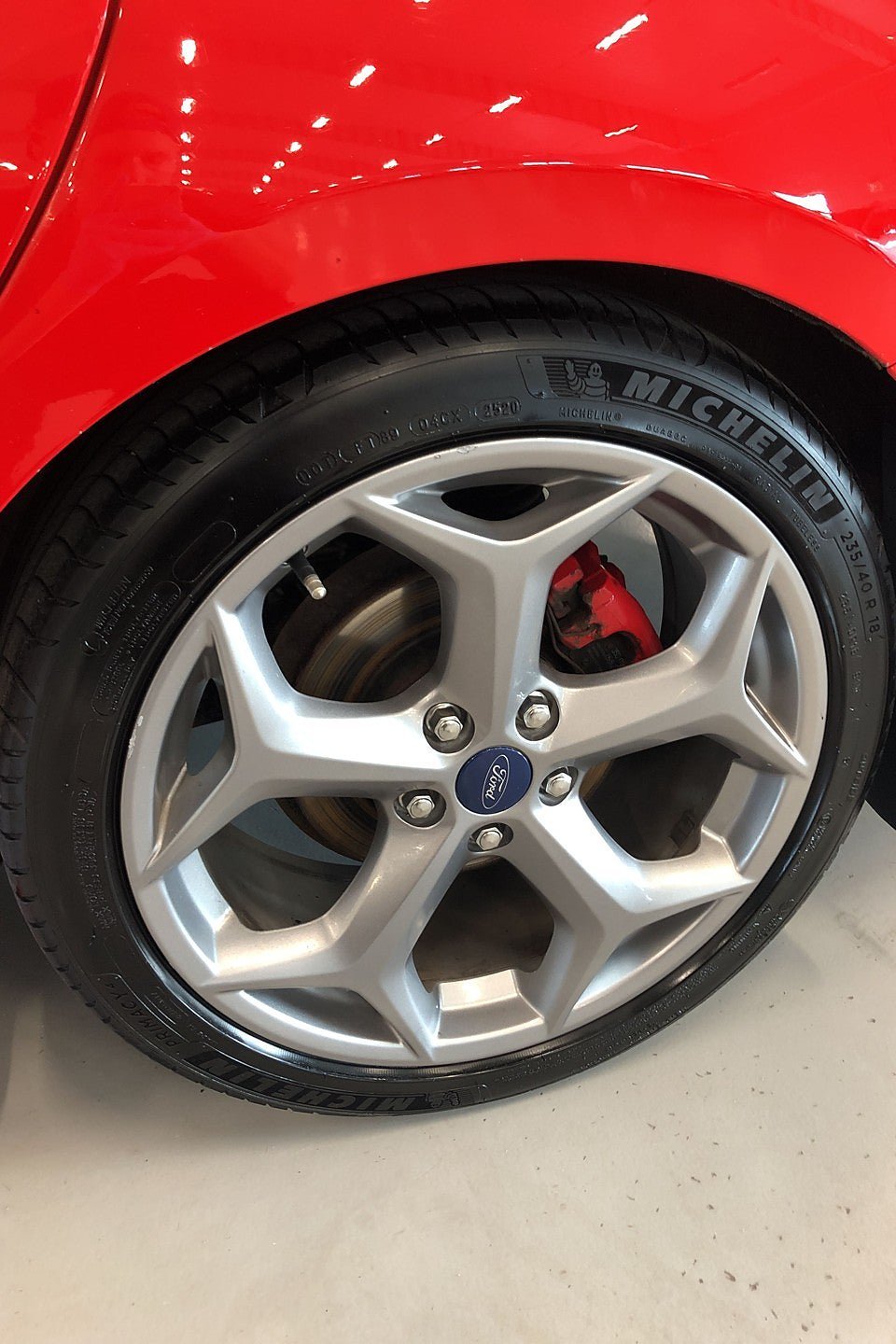 Vehicle Image 12