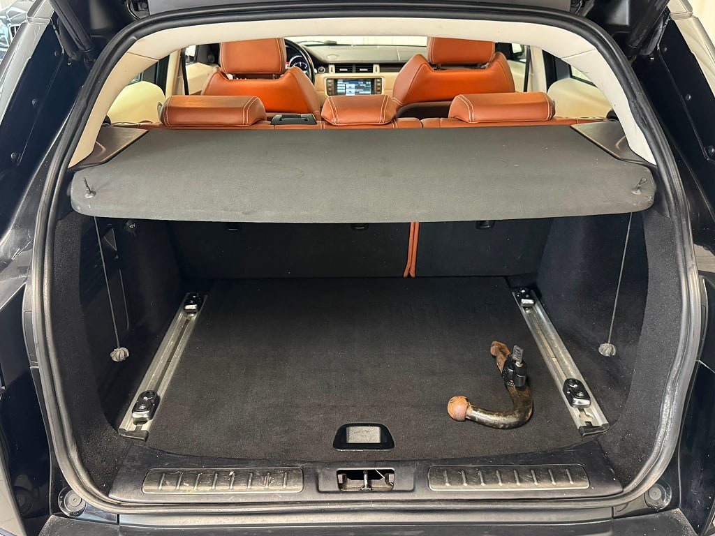 Vehicle Image 32