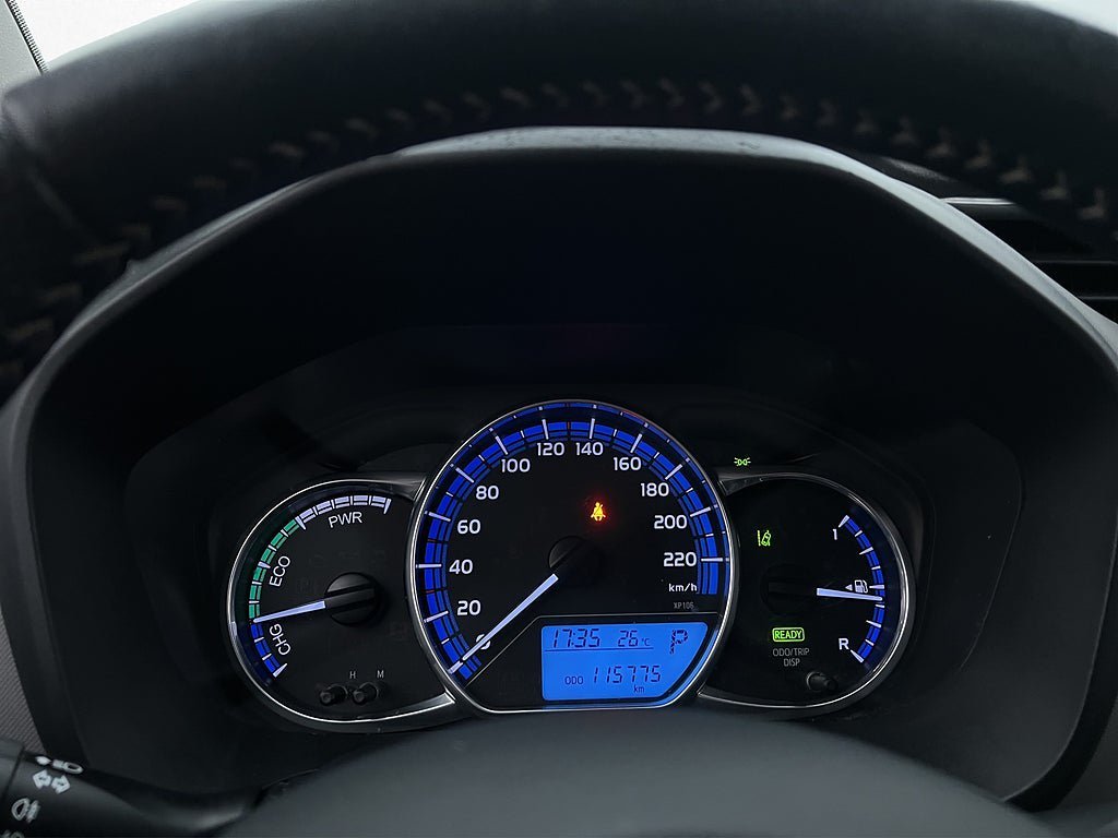 Vehicle Image 12