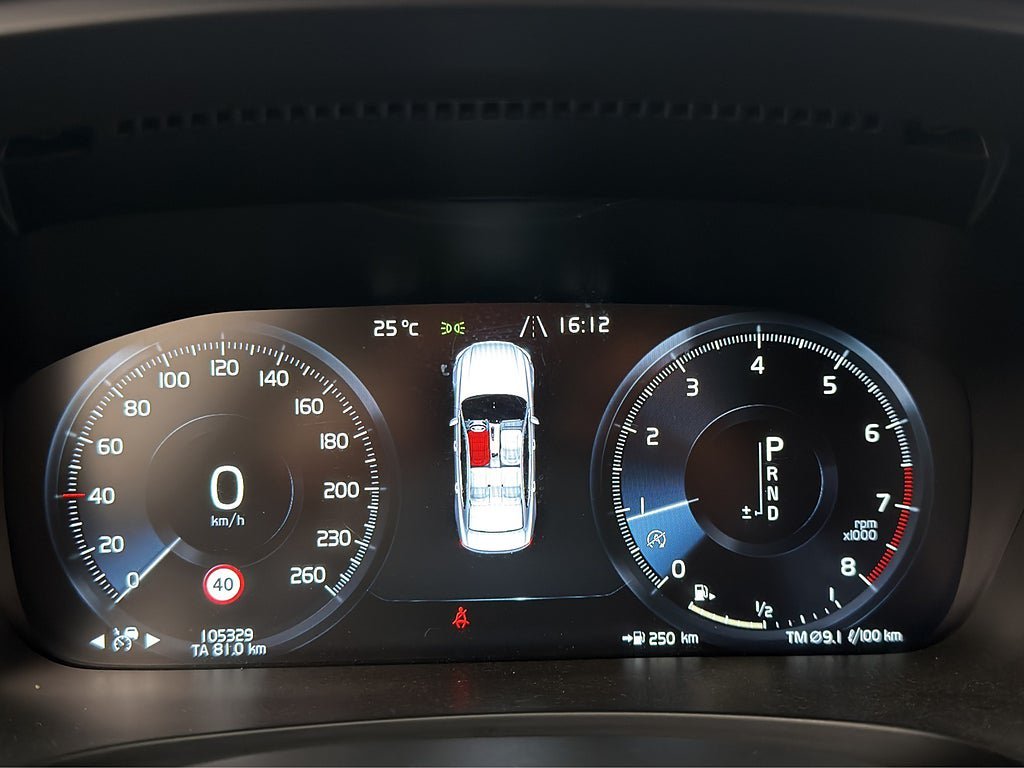 Vehicle Image 38