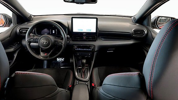 Vehicle Image 4
