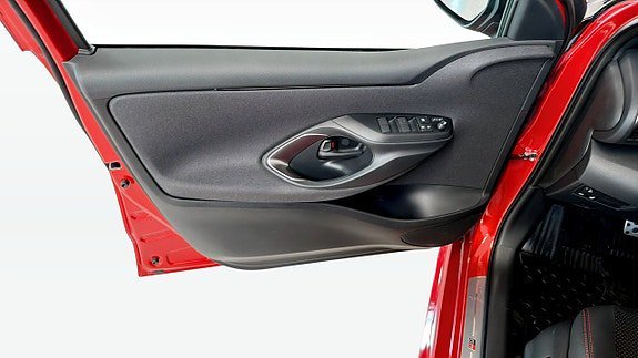 Vehicle Image 11
