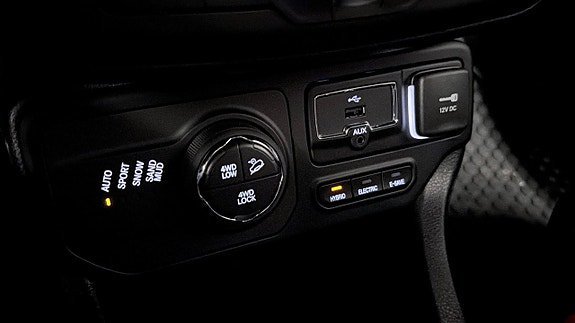 Vehicle Image 18