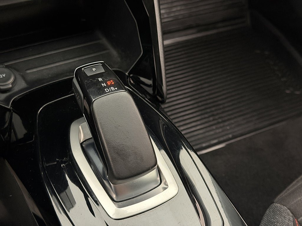 Vehicle Image 26