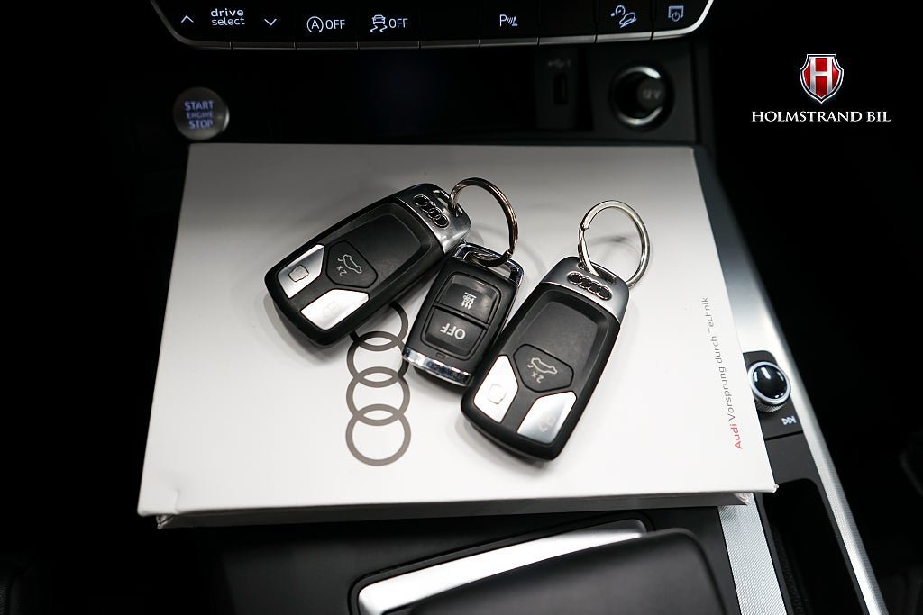 Vehicle Image 19