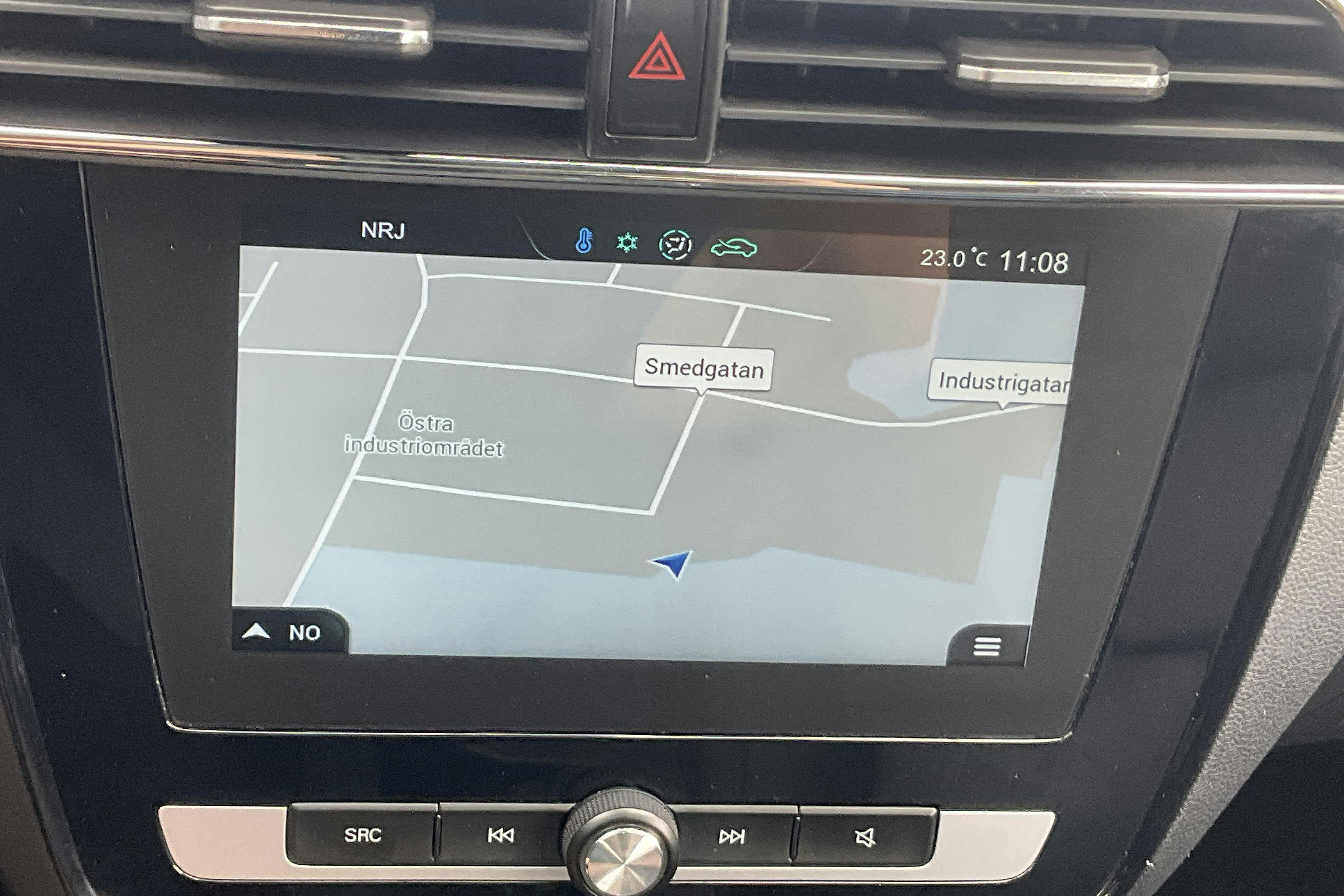 Vehicle Image 11
