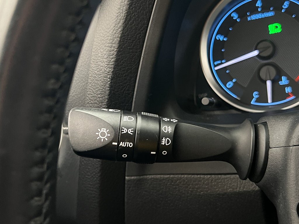 Vehicle Image 17