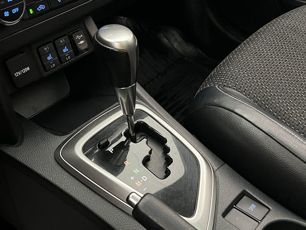 Vehicle Image 24