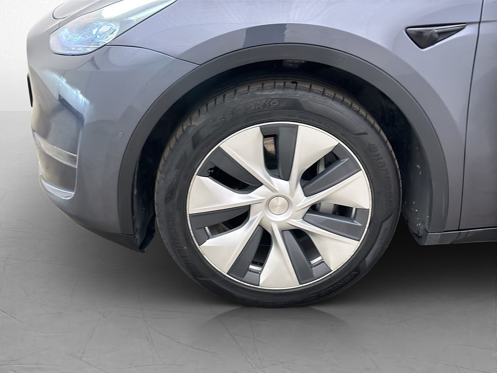 Vehicle Image 31