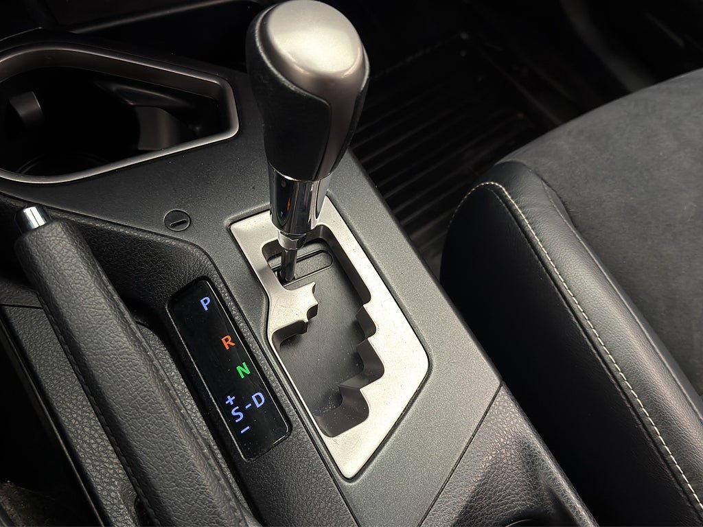 Vehicle Image 24