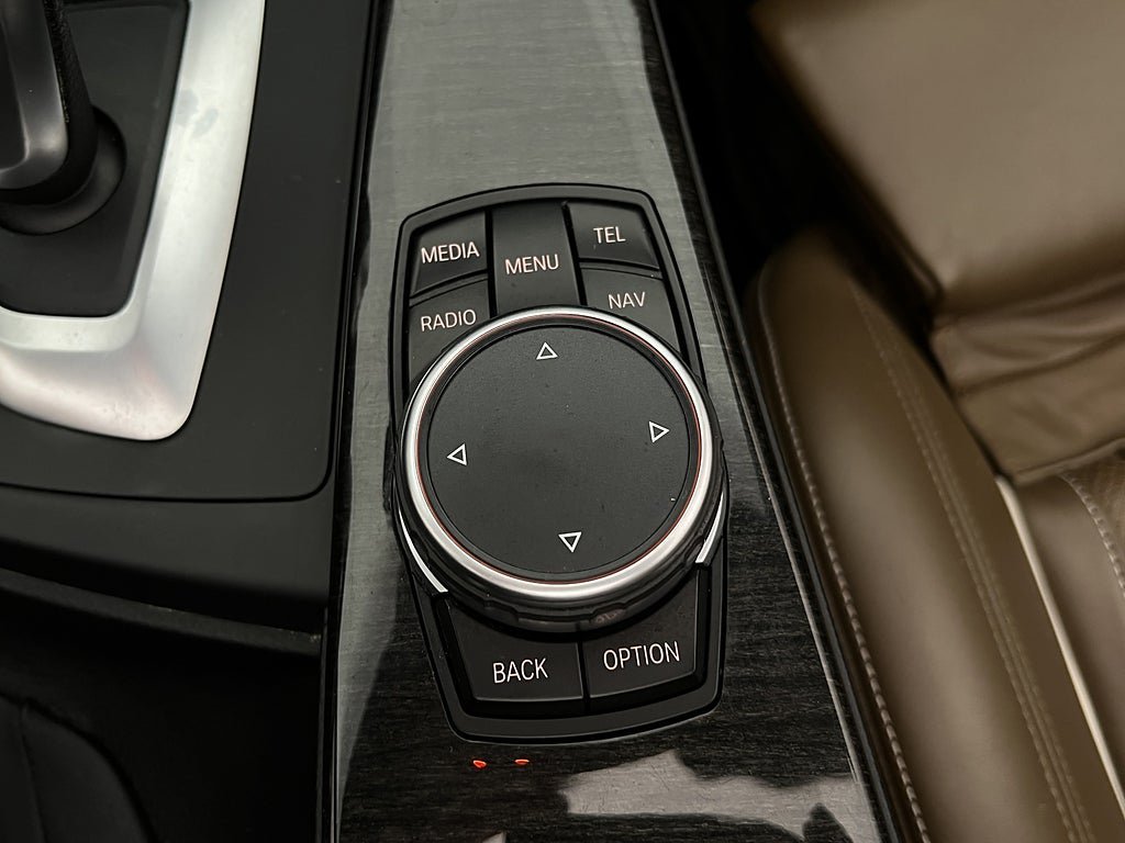 Vehicle Image 26