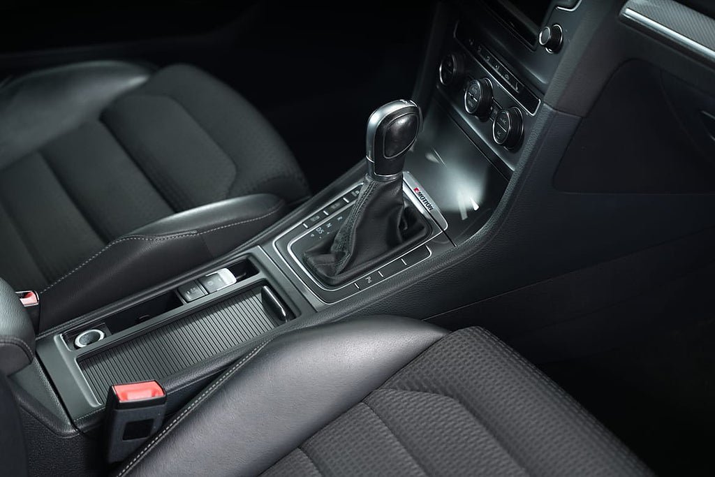 Vehicle Image 16