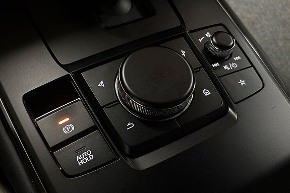 Vehicle Image 28