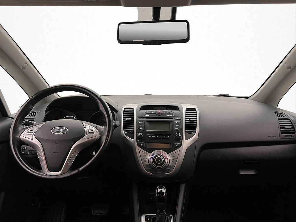 Vehicle Image 13