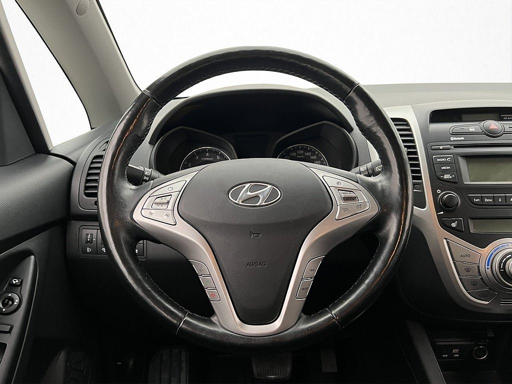 Vehicle Image 14