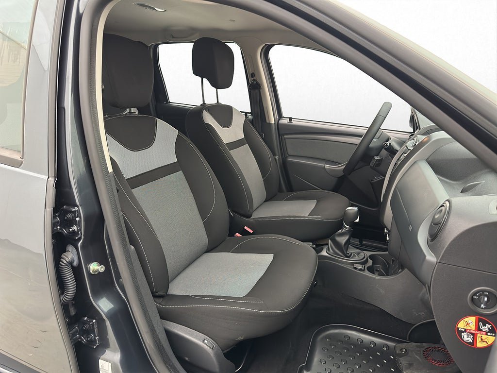 Vehicle Image 18