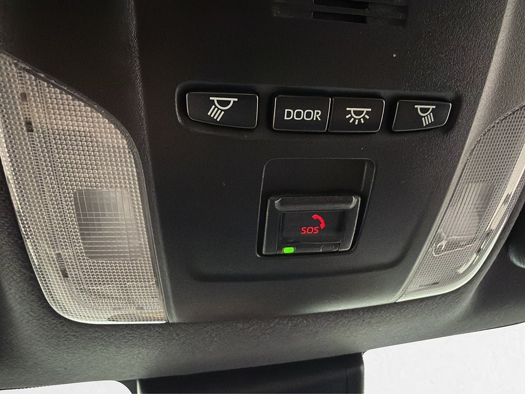 Vehicle Image 24