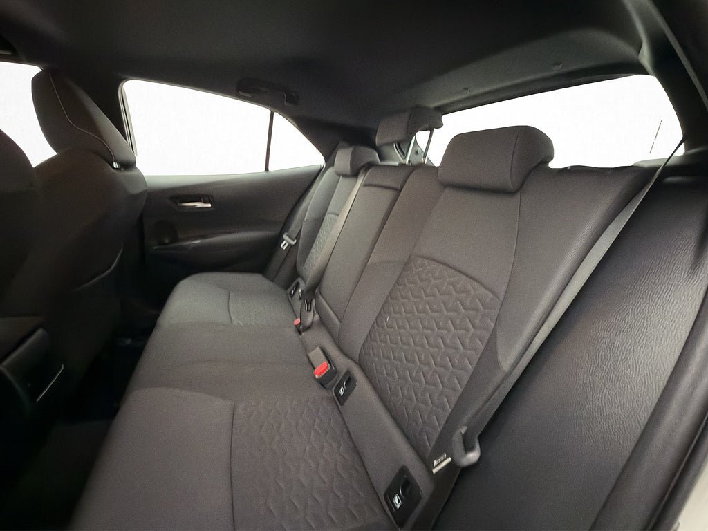 Vehicle Image 27