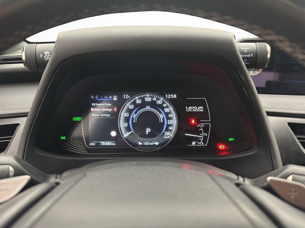 Vehicle Image 17