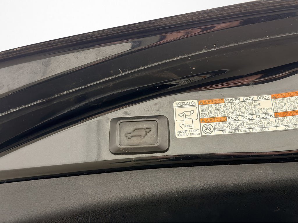 Vehicle Image 32