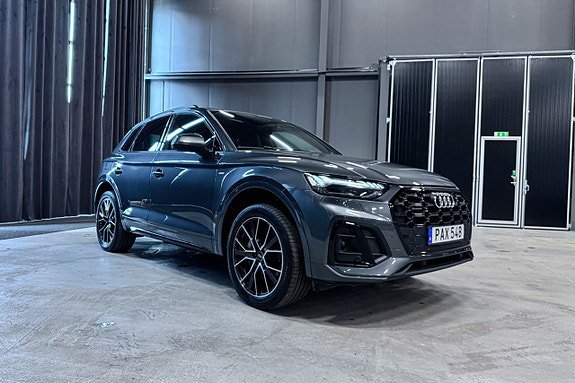 Vehicle Image 7