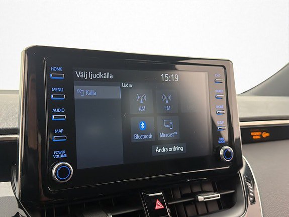 Vehicle Image 21