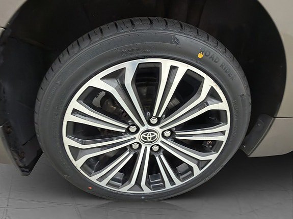 Vehicle Image 31