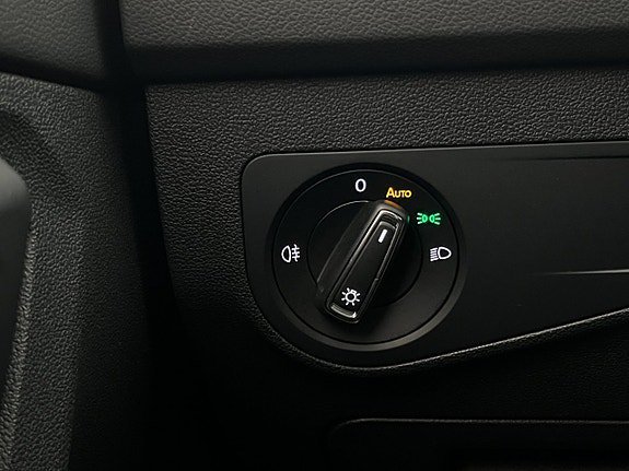 Vehicle Image 27