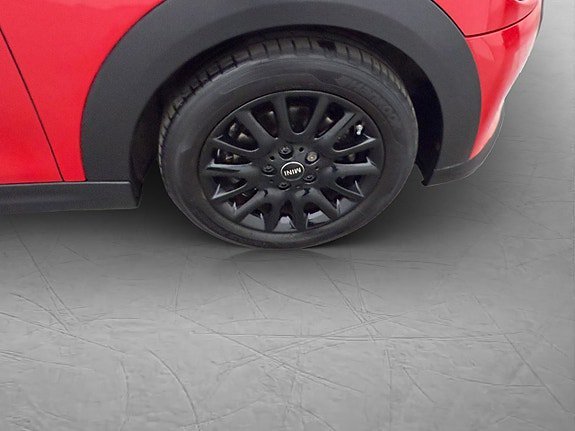 Vehicle Image 29
