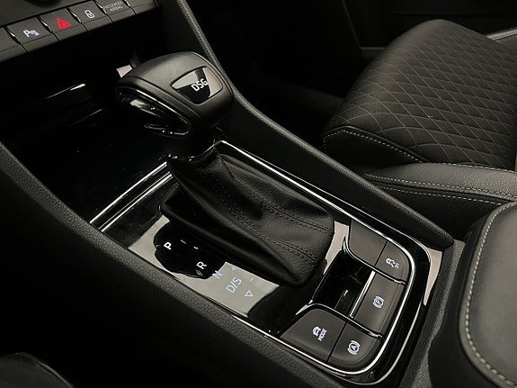 Vehicle Image 27