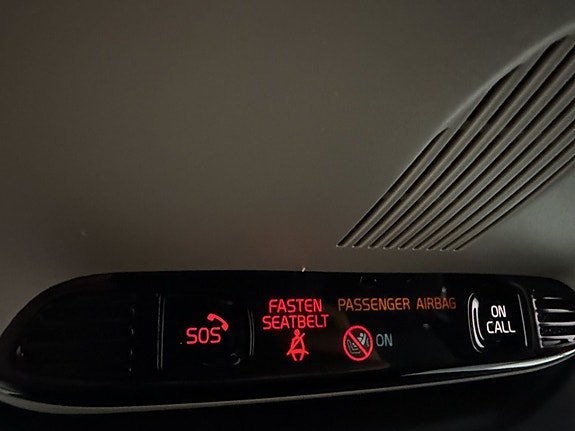 Vehicle Image 28