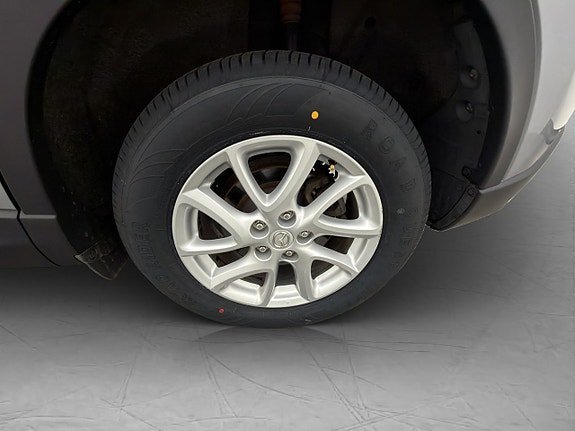 Vehicle Image 28