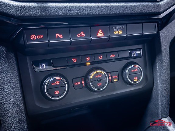 Vehicle Image 27