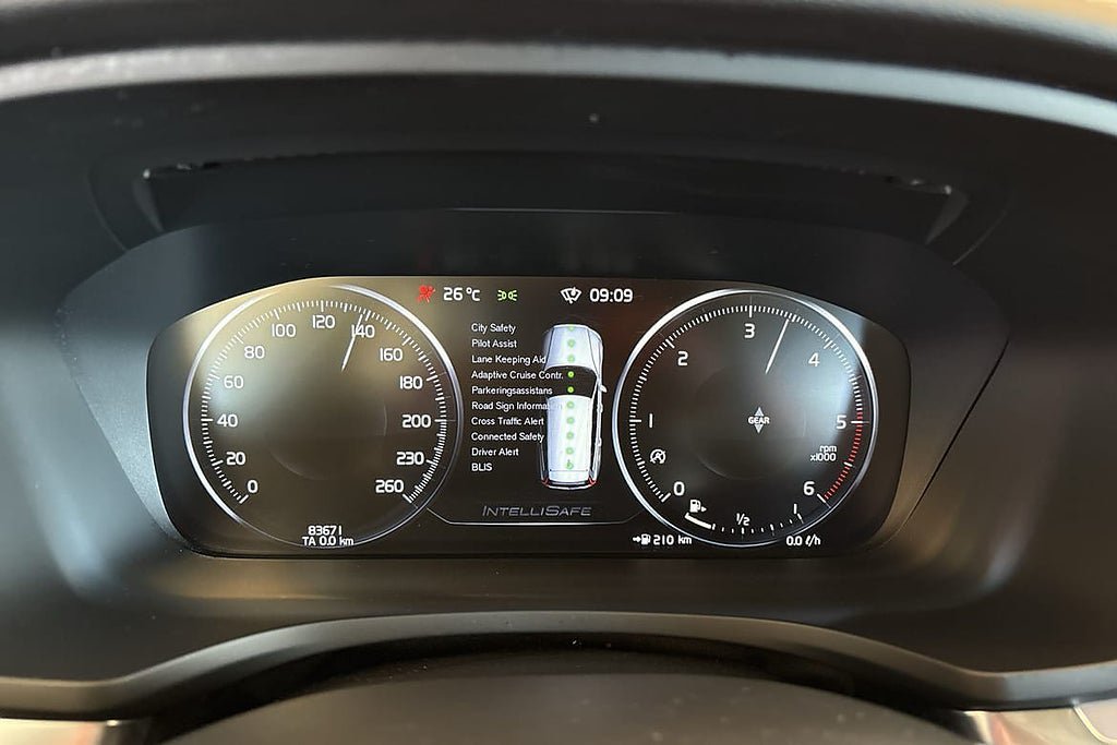 Vehicle Image 18