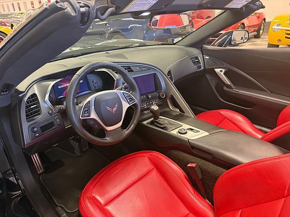 Vehicle Image 21