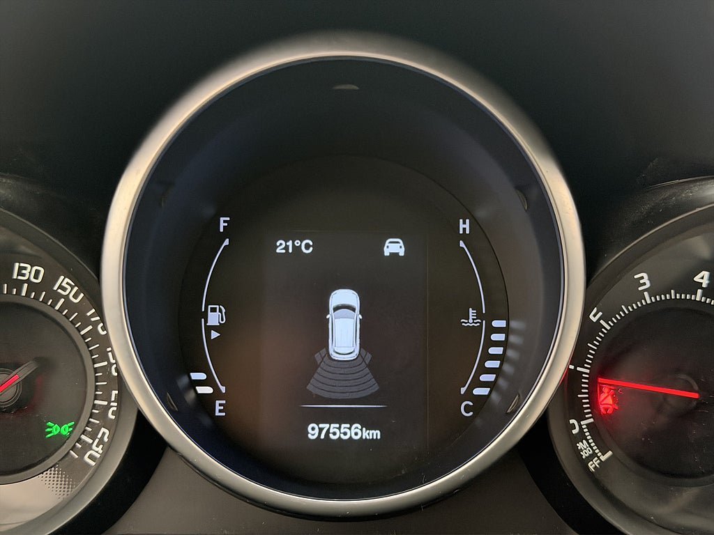 Vehicle Image 21
