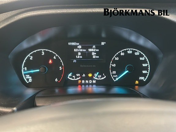 Vehicle Image 10