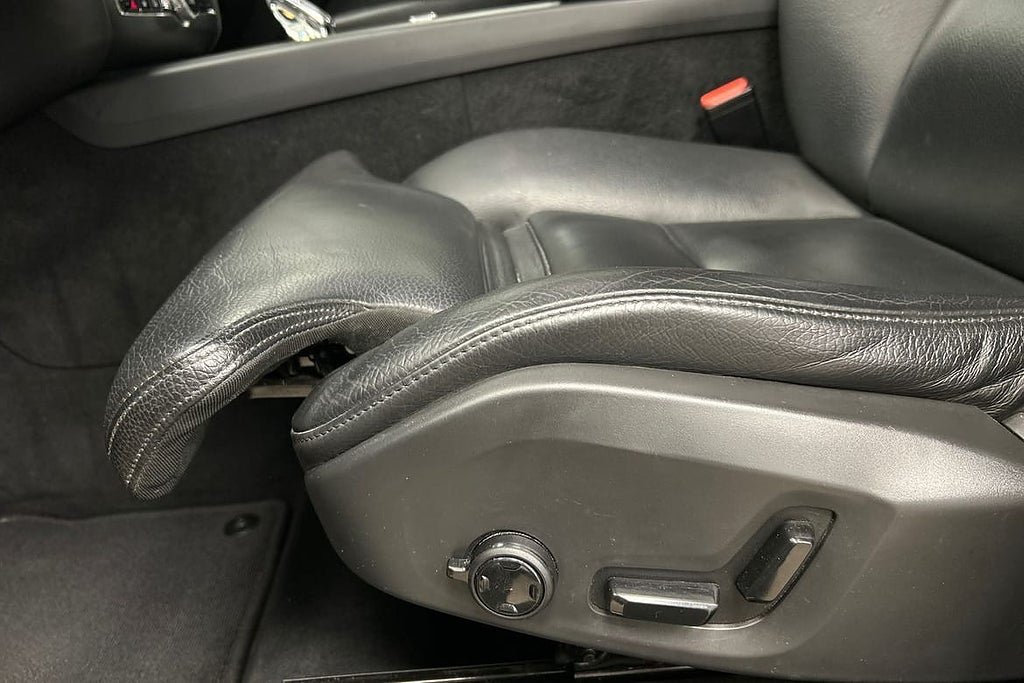 Vehicle Image 26