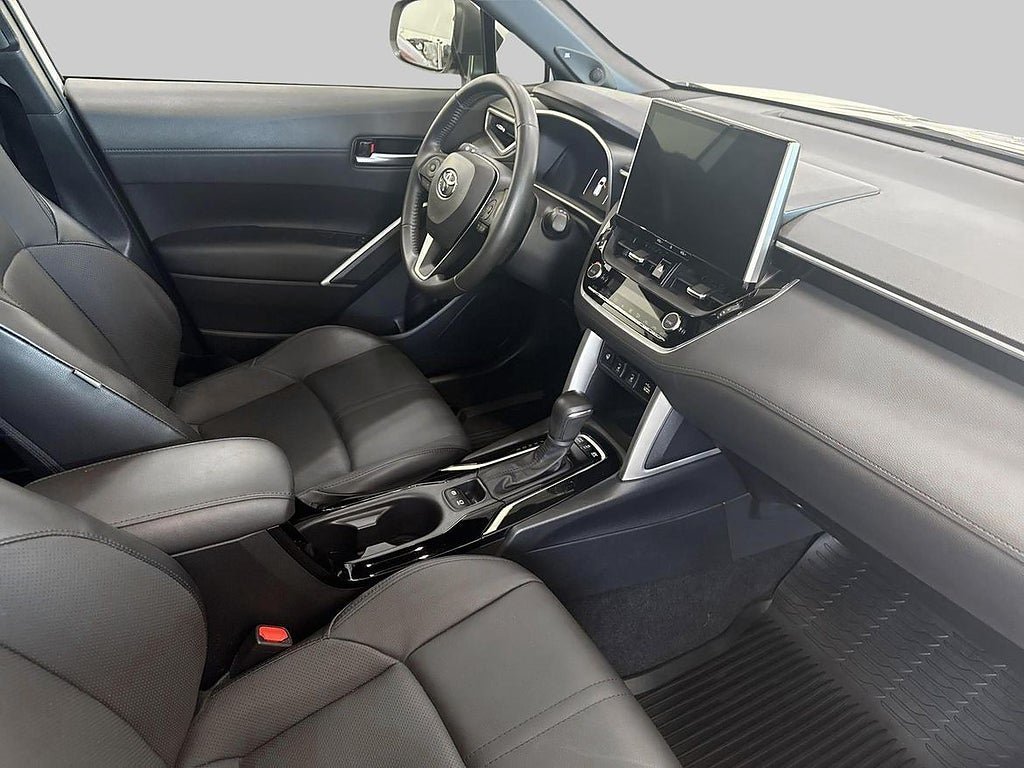 Vehicle Image 10