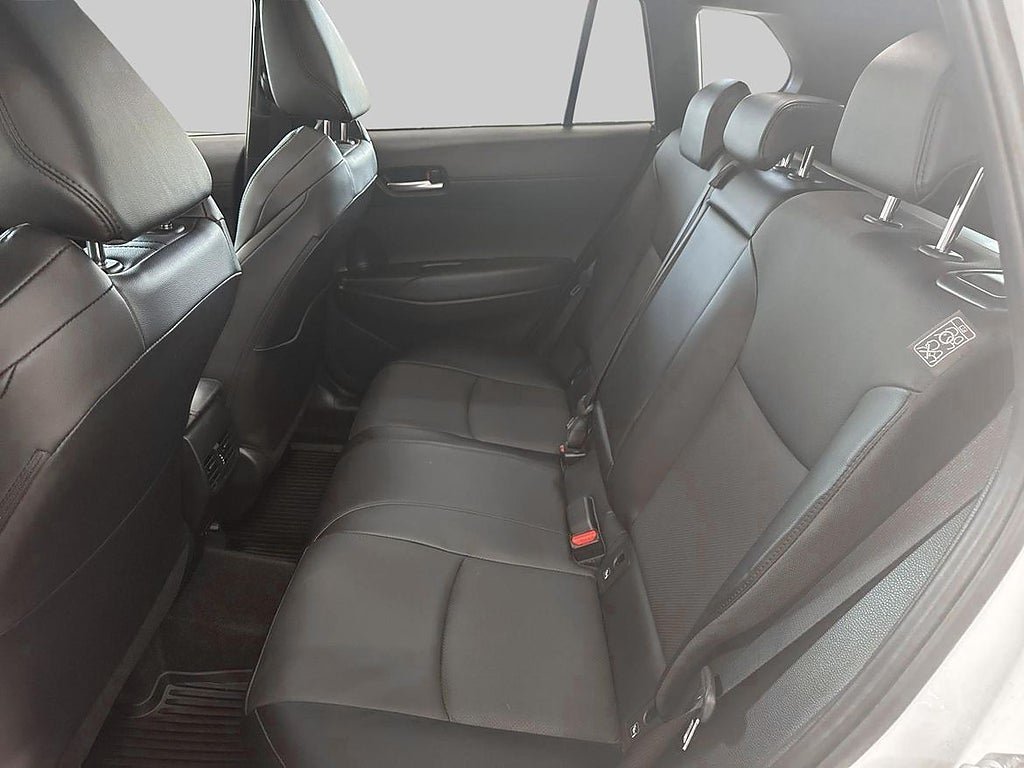 Vehicle Image 11