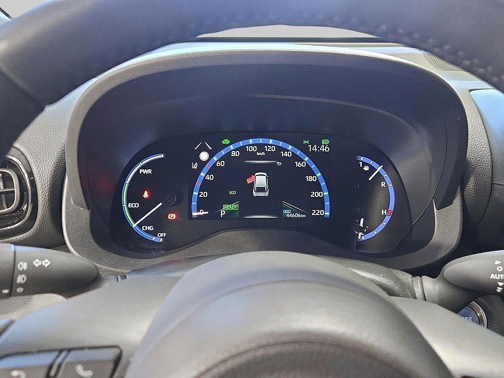 Vehicle Image 14