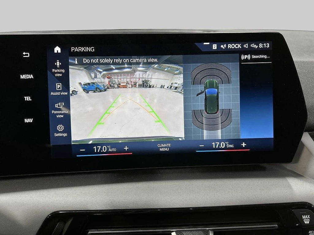 Vehicle Image 16
