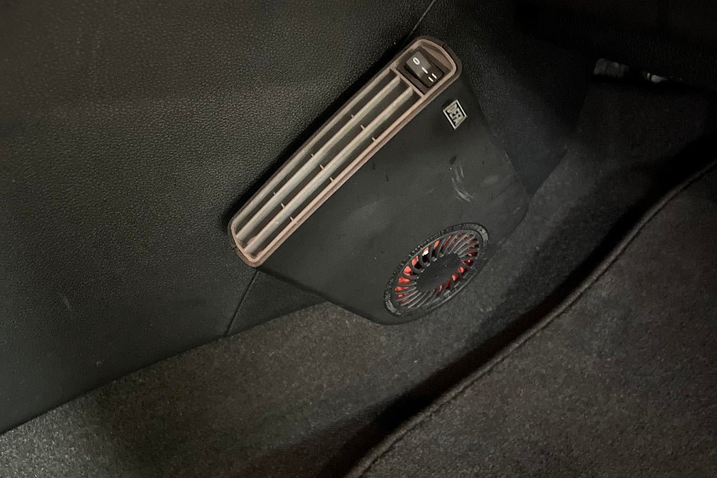 Vehicle Image 23
