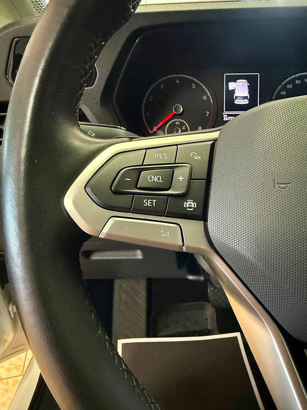 Vehicle Image 24