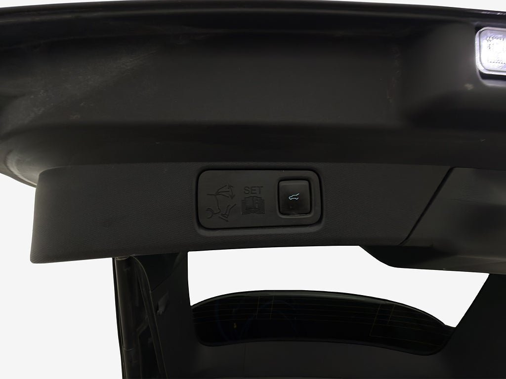 Vehicle Image 28