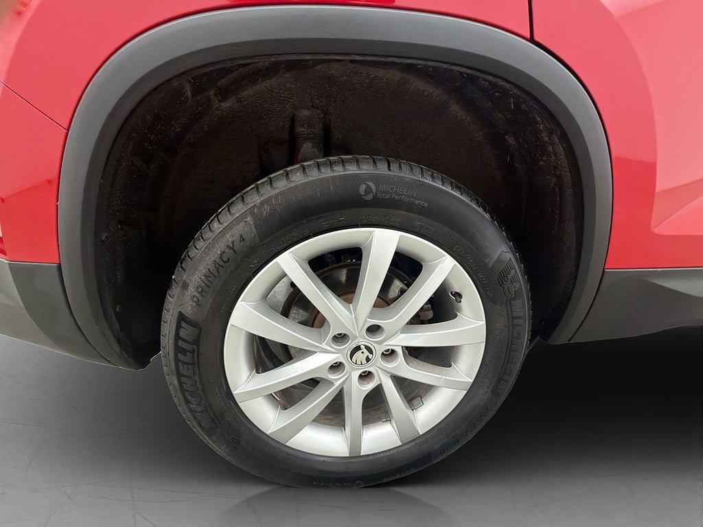 Vehicle Image 30