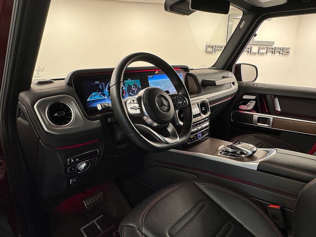 Vehicle Image 10