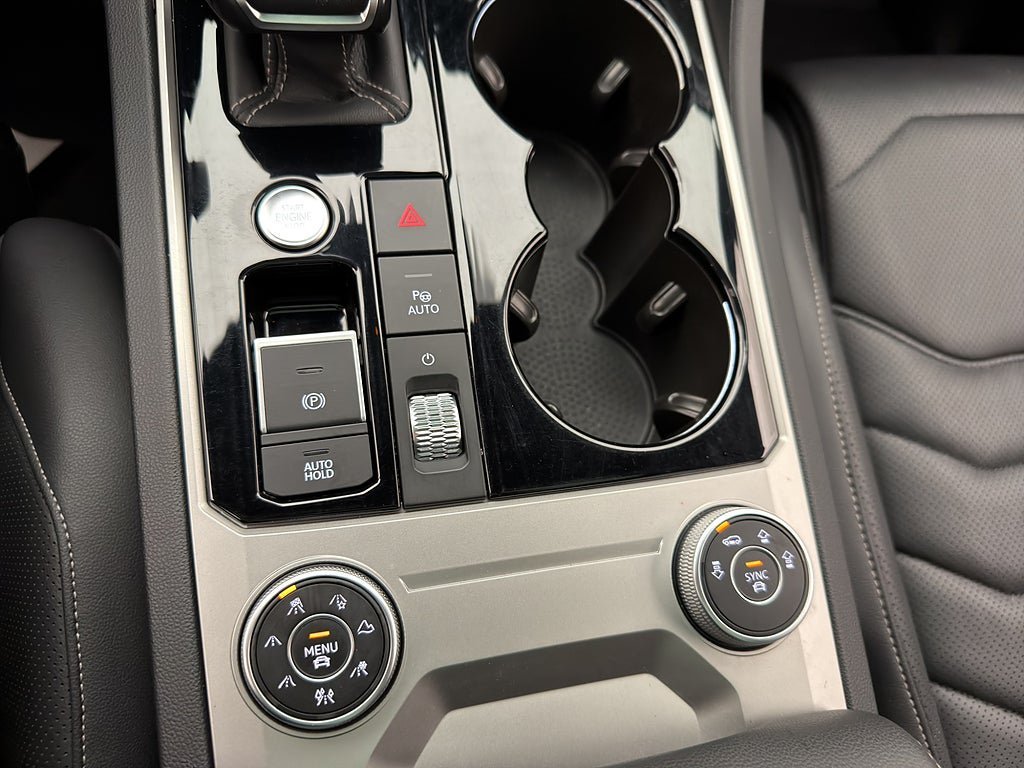 Vehicle Image 31