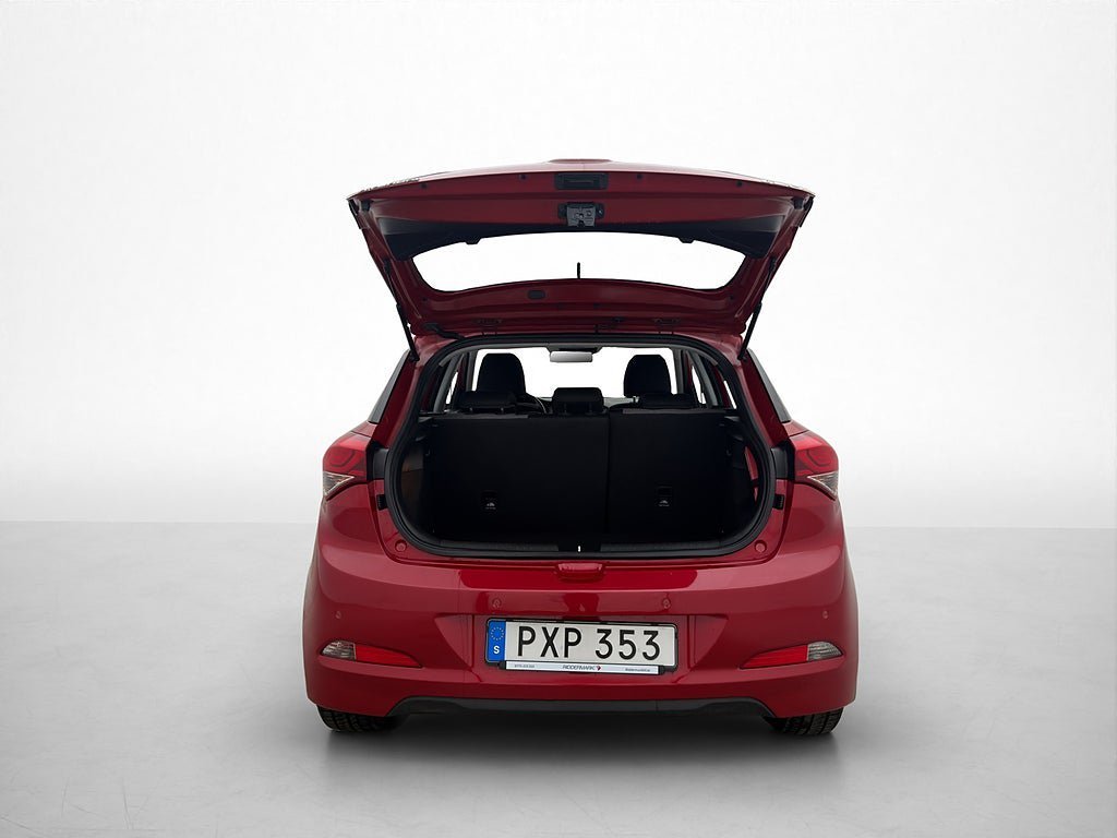 Vehicle Image 21